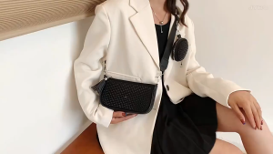 Trendy Trends Chercely Crossbody Bag for Women Sling Bright Diamonds Bags for Women Fashion Bag Small Square Bag Shoulder Bag