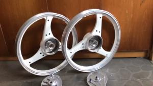 MÂM VÀNH ĐÚC 3 CÂY 3D ĐÙM(PHANH CƠ) DREAM WAVE