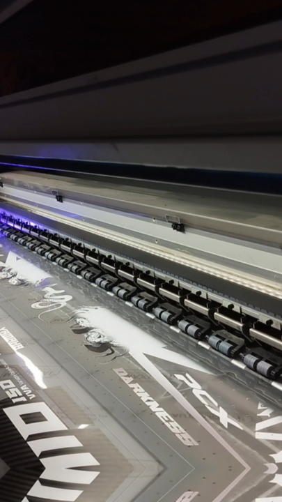 STRIPING UV TRANSPARAN PCX 160 NEW DESAIN VIETNAM STYLE STIKER SEMIFULL LIS BODY PCX 160 NEW - SPCX16-UV - GSI