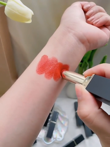 Nechemyar Lipstik Pelembab Berkabut Lipstik Teh Susu Vintage Lipstik Beludru Halus COD
