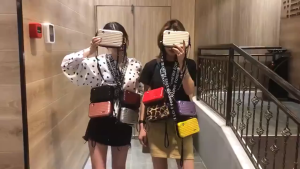 กระเป๋าสะพายข้างทรงกล่อง แฟชั่น กระเป๋าเดินทางมินิ หลายสี ราคาต่ำมีคุณภาพดี Shoulder bag