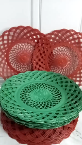 COD 12PCS Piring Rotan Plastik Motif Anyaman Piring Hajatan Termurah