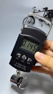 Timbangan Gantung Digital 50kg Timbangan Buah Sayur Daging Timbangan Layar LCD display Mudah Dibaca