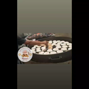 Mooncake / Kue Bulan Roda Ny. Lauw Original