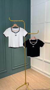 BL20897 Rose Logo Monochrome Knit Top