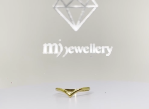 [Online Exclusive] MJ Jewellery 375/9K Gold Simple Minimalist V Ring C001