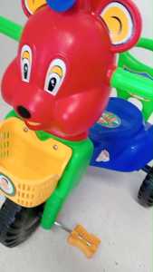 AB TOY รถเด็กสามล้อพลาสติกหน้าหนูสีแดง เบอร์ 34   มีแตรลมและขาถีบ และพิงหลังประกอบพร้อมจัดส่ง