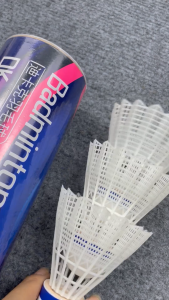 Hộp Cầu Lông Nhựa Đế Gỗ DK55 Ống Cầu Lông Nhựa Trắng Trái Cầu Lông Nhựa Quả Cầu Lông Luyện Tập