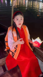 ÁO DÀI CÁCH TÂN TRƠN NỮ LỤA TAFTA THIÊT KẾ TAY PHỐI VOAN TƠ CỔ TRỤ MẶC TẾT LỄ CƯỚI SỰ KIỆN TRẺ TRUNG MÀU ĐỎ