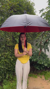 ร่มกันแดดพร้อมฝาครอบด้ามจับตะขอ จับง่ายถนัดมือกันแดด กันฝน กันลมได้อย่างมีประสิทธิภาพ