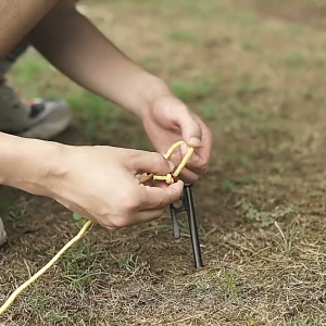 Camping Aluminum Tent Rope Tensioner Adjuster Deck Peg Hanger Paracord Tarp 2 Holes Triangle Squid