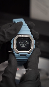 Jam Tangan Pria Casio G-Shock GBX-100-2A G-Lide Black Dial Blue Resin Band