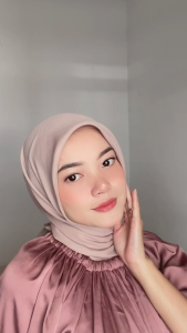 Glamour Hijab - Syakira Series Hijab Segi Empat Cotton Japan