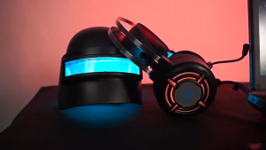 HP H120 Gaming Headset Heavy Bass Cold Light PC headset with omnidirectional folding noise-cancelling microphone