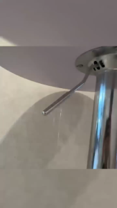 DQM โต๊ะรับประทานอาหาร โต๊ะกาแฟทรงกลม โต๊ะกลมโมเดิร์น สไตล์นอร์ดิก โต๊ะเอนกประสงค์ มินิมอล โต๊ะบาร์ ปรับความสูงได้ ขายดีมาก