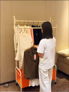 Đa chức năng Phòng ngủ Caps Hanger Tầng treo quần áo Hanger Đầu giường Đặt quần áo thần khí Nhẹ nhàng móc quầnáo di động