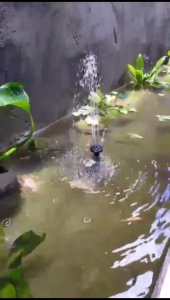 Black Solar Power Floating Fountain Water Pump/Fountains Waterfalls Pump/Aquarium Pool Pond Pump Garden Decoration 太阳能水泵