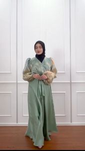 Gamis Shimer Abstrak: Desain Gamis Elegan untuk Busana Muslim Wanita