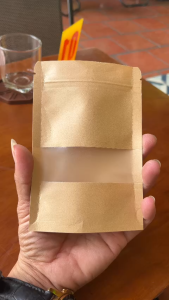 {500gr/size}- Túi zipper giấy  cửa sổ tràn CÁN MÀN CHỐNG THẤM