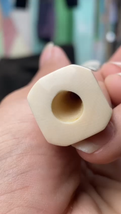 Pipa GG Asli Lokal Model Kotak Segi Lengkung Tebal Mulus Warna Krem