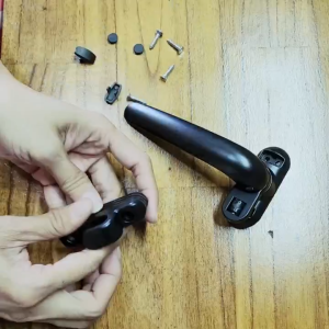Chốt Gài Cửa Tay Gạt Mở Hất 15x5cm Lắp Cửa Sổ Cửa Treo Cửa Gỗ Cửa Nhôm Chất Liệu Hợp Kim Nhôm Kèm Đầy Đủ Phụ Kiện