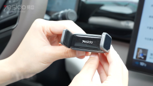YESIDO C124 Ultra Stable Strip Aircon Vent Mobile Phone Holder Double Chuck One Hand Operated Multi Angle Rotation Air-Con Vent Cellphone Mount Premium Yesido Model C124