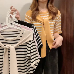 Kardigan Wanita Gaya Korea Atasan Selendang Kardigan Mantel Rajutan Garis Longgar Longgar