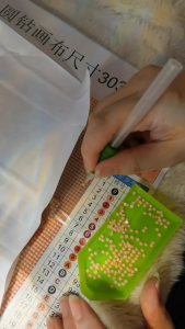 [The Samoyed] 5D Beautiful Premium Diamond Painting DIY (Complete Set with Tools)