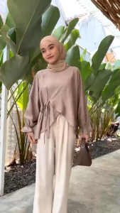 Blouse Crinkle Airflow Belah Depan Tali Lenra