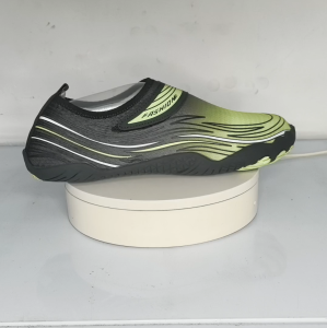 Berenang Sepatu Pantai Slip on Pria Lembut Untuk Snorkeling Wading Yoga Olahraga Air Outdoor Waterproof Poundfit Keren 394