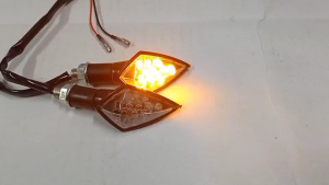 ไฟเลี้ยว F46 MSX Mslaz Cbr Zoomerx เเละรุ่นอื่นๆ