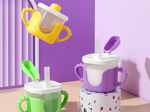 Bevavar Botol minum dengan sedotan anak training cup bayi anti slip 300ml