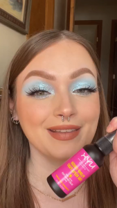 Xịt Khóa Trang Điểm Kiềm Dầu NYX Plump Finish Setting Spray 30ml