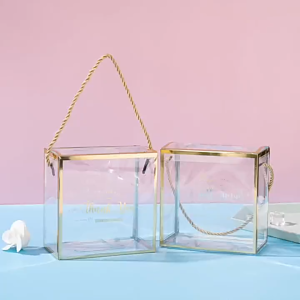 [Readystock现货] Premium Quality PVC Transparent Giftbox with Handle/ Transparent Gift Packaging Tote Bag | 手提透明礼品包装礼盒