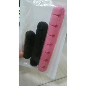 [HCM] Đế đỡ kẹp cố định dây cáp sạc tai nghe nẹp dây phụ kiện điện thoại đa năng dán bàn làm việc xe hơi kèm miếng dán Cozy520