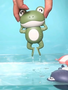 [SG SELLER]Baby Bath Toy Baby Swimming Toys Cute Animals Shape Baby Accompany Bathing Toy Baby Bath Toys