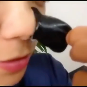 Masker Komedo Blackhead Strip Pembersih Hidung & Deep Cleansing VP009