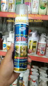 BIO SILKY - Sữa tắm khô dạng bọt cho chó mèo