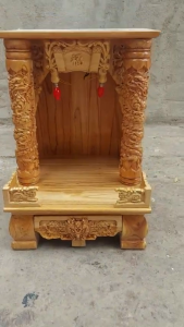 Bàn thờ ông địa gỗ xoan  cột chạm rồng 42x61 cm  (  2 màu )