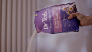 Dr Teals Foaming Bath/Sabun Busa Pure Epsom Salt - Melatonin Lavender & Chamomile Essential Oil 1 L