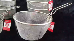 กระชอนสแตนเลส พับได้ ตาถี่ ตะแกรงลวก ต้ม ทอด ตราโฟโฟ หม้อทอด