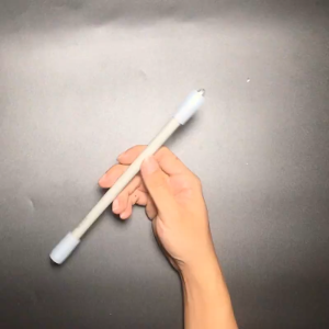 *สินค้าพร้อมส่ง* ปากกาควง น้ำหนักสมดุล จุดศูนย์ถ่วงดี วัสดุกันลื่น หมุนนิ้วง่าย จับถนัดมือ มีคู่มือหนังสือภาพวิธีการเล่น