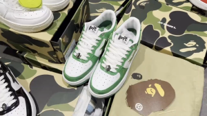 BAPE Mens Casual Shoes Fashion Skate Sneakers for Men and Women Breathable Comfortable Sports Shoes