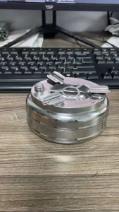 Gạt Tàn Inox Có Nút Bấm Đóng Mở Ngăn Đựng Thông Minh / Gạt Tàn Inox Bấm Nút Tiện Dụng M3335