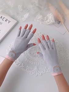 1 Pair UV Gel Shield Glove Anti UV Nail Gloves Manicure Nail Art Tools Finger Radiation Protection