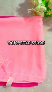 Hijab Segi Empat Bella Square: Jilbab Polos Premium Ukuran Standar