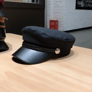 Captain Hat Autumn Winter Fashion: Stylish Military Headwear for Ladies