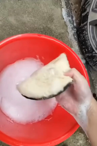 คลิปแอลกอุปกรณ์ 2 ชุด: ถุงมือล้างรถ ถุงมือขนนุ่มล้างรถ ขนสัตว์เทียมขัดรถ และแว็กซ์ถูก ถูกเปิดในการล้างรถ 2 ด้าน