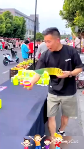 12 pcs in 1 Box Capybara Stitch Magic Rainbow Spring 卡皮巴拉史迪奇彩虹色弹簧 *READY STOCK*