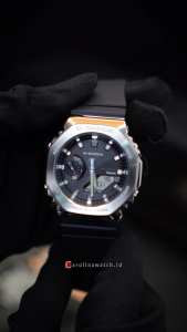Jam Tangan Pria Casio G-Shock G-Steel GBM-2100-1A Black Dial Black Resin Band